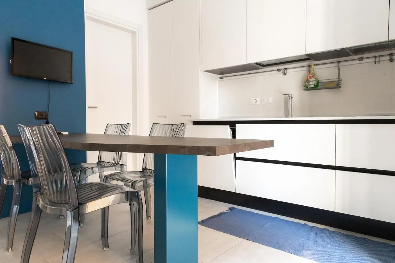 Blue And Cozy Apartment, Via Acri Bolonya İtalya